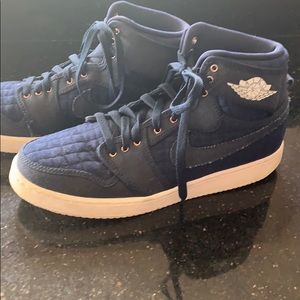Nike Jordan’s 1 sneaker size 9.5